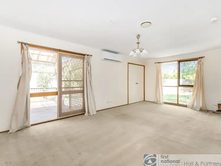 Fifth view of Homely house listing, 5 Tarbet Court, Endeavour Hills VIC 3802