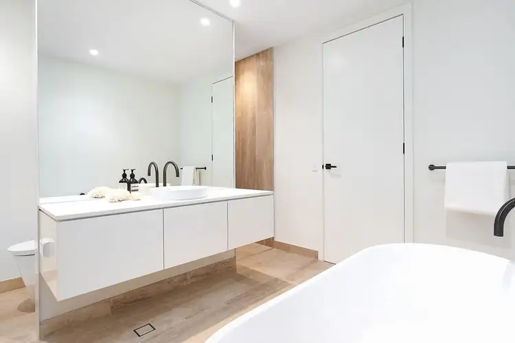 Sixth view of Homely house listing, 15/2 Brushbox Court, Chapel Hill QLD 4069