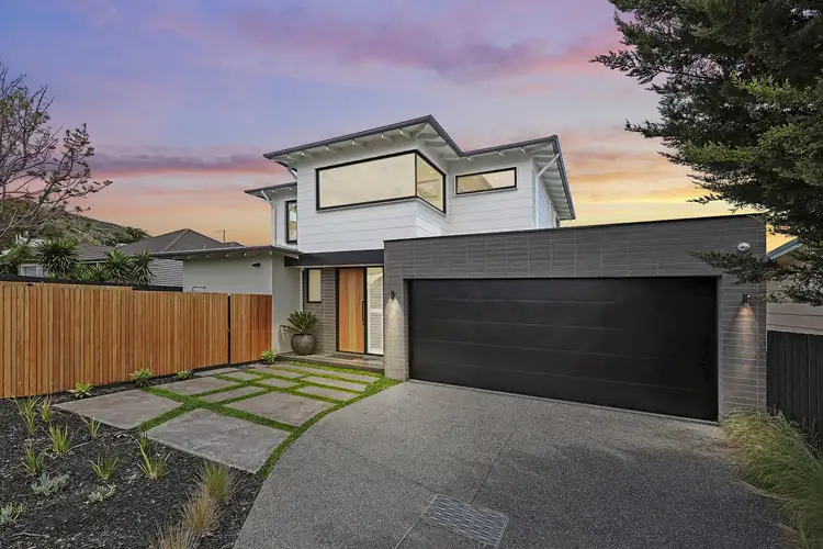 42 Heales Street, Dromana VIC 3936