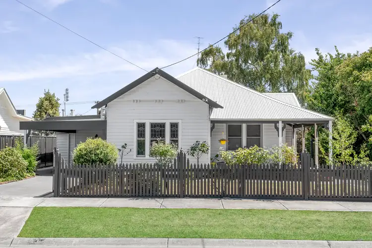 13 Mclaughlin Street, Colac VIC 3250
