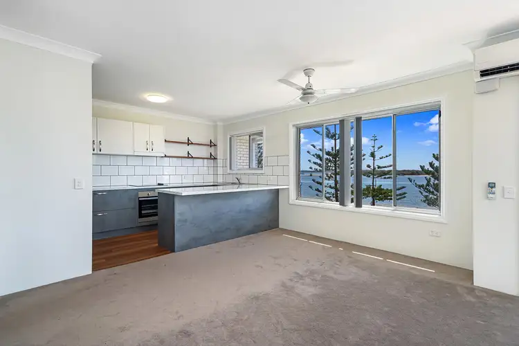 Sixth view of Homely unit listing, Level 3/6/1 Clark Street, Biggera Waters QLD 4216