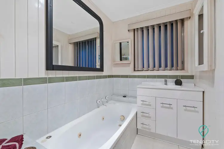 Seventh view of Homely house listing, 11 Learmonth Crescent, Sunshine West VIC 3020