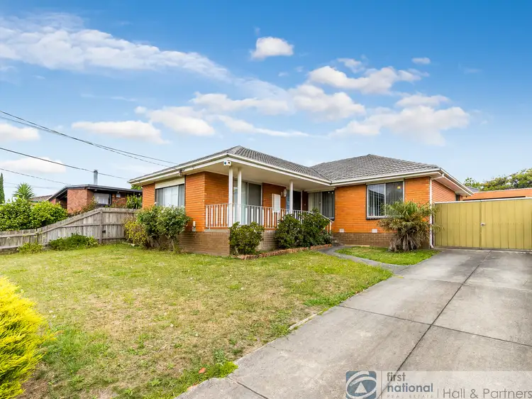 64 Huxley Avenue, Mulgrave VIC 3170