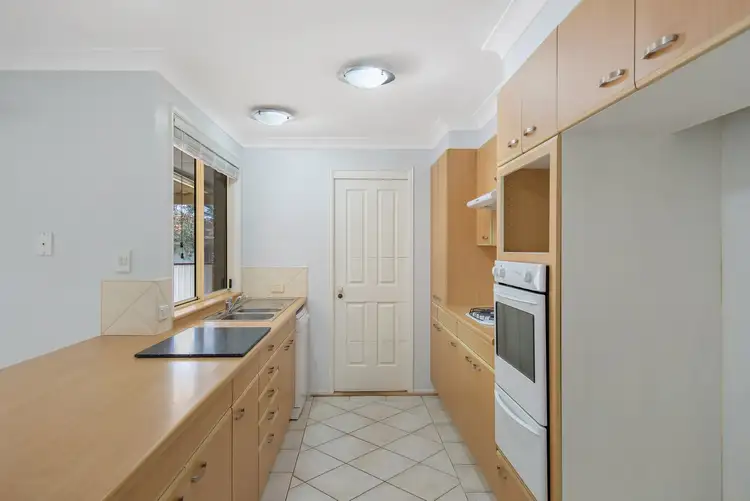 Fifth view of Homely house listing, 10 Bristol Close, Kanwal NSW 2259