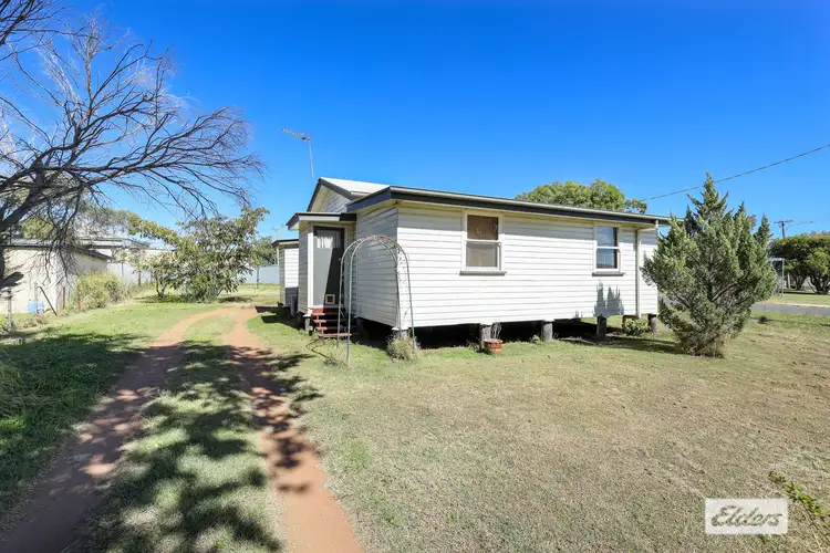 8 Glencoe Street, Warwick QLD 4370