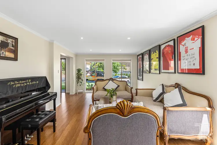 Third view of Homely house listing, 6 Maple Court, Carindale QLD 4152