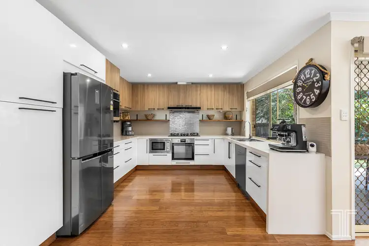 Fifth view of Homely house listing, 6 Maple Court, Carindale QLD 4152