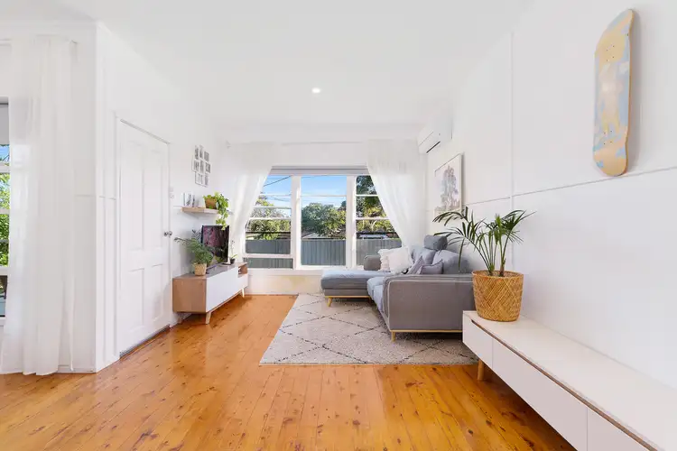 1 Ronald Avenue, Narraweena NSW 2099