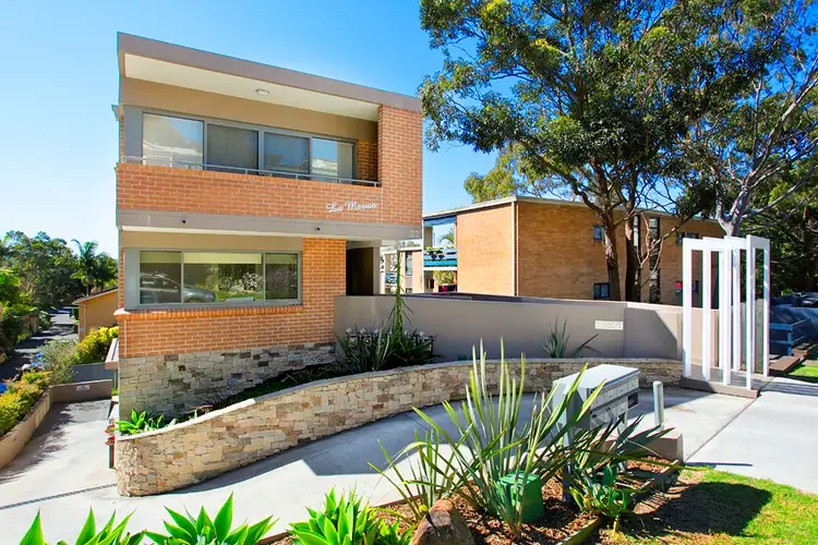 Fifth view of Homely apartment listing, 4/32 The Crescent, Dee Why NSW 2099