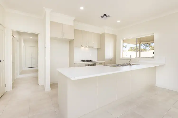 Fifth view of Homely house listing, 65 Ronald Street, Robinvale VIC 3549