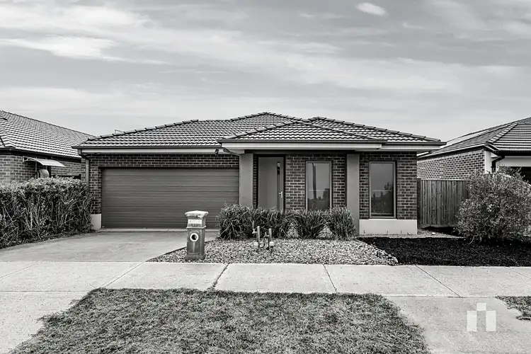 81 Ellscott Boulevard, Mickleham VIC 3064