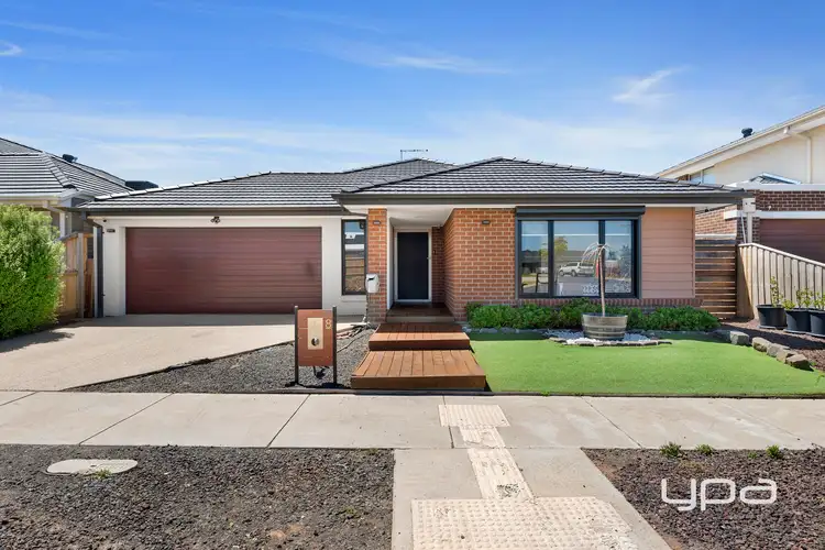 8 Keddell Place, Maddingley VIC 3340