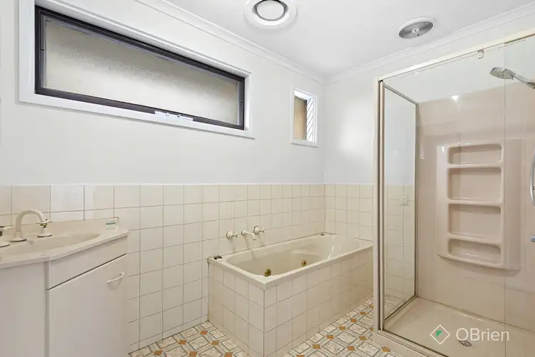 Sixth view of Homely house listing, 6 Scotsburn Way, Endeavour Hills VIC 3802