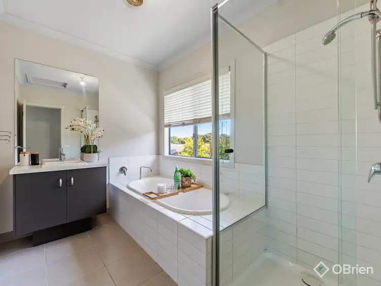 Sixth view of Homely house listing, 16 Ibis Close, Pakenham VIC 3810