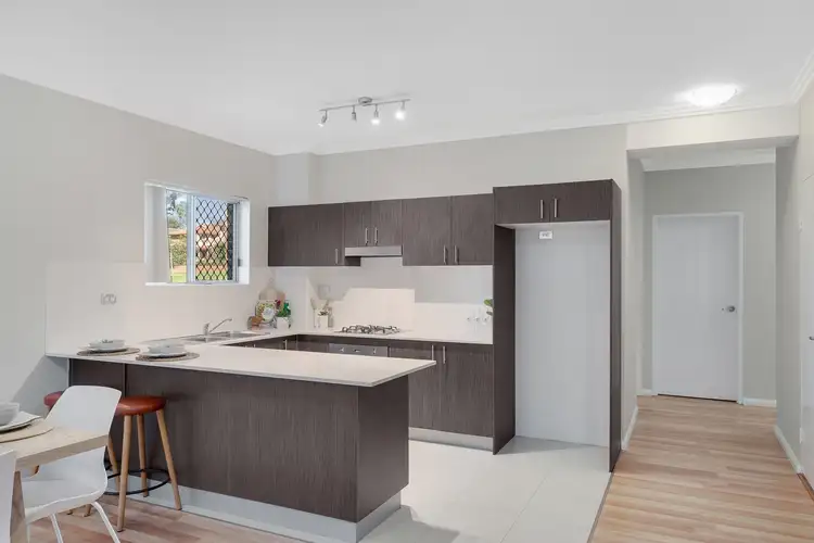 Third view of Homely apartment listing, 18/13-19 Robert Street, Penrith NSW 2750