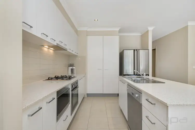 Sixth view of Homely house listing, 18/8 The Crossing, Caroline Springs VIC 3023