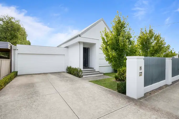 104 Duncan Street, Lake Wendouree VIC 3350