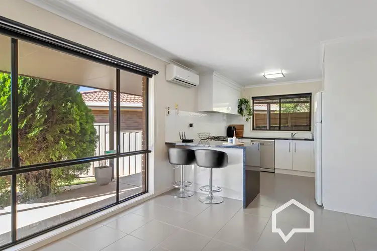 Fourth view of Homely unit listing, 2/5 Goldwyn Court, Strathdale VIC 3550