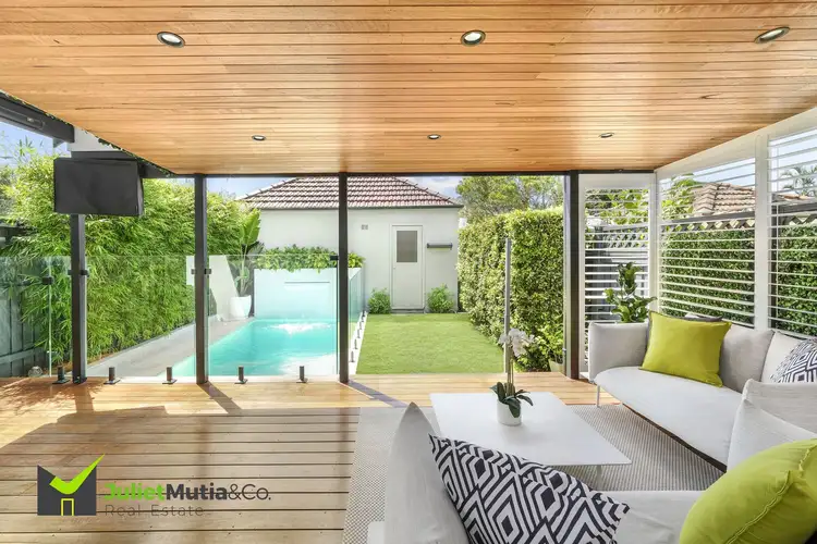 86 First Avenue, Rodd Point NSW 2046