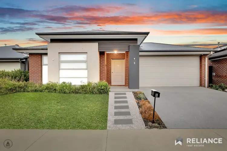 8 Festivity Street, Tarneit VIC 3029