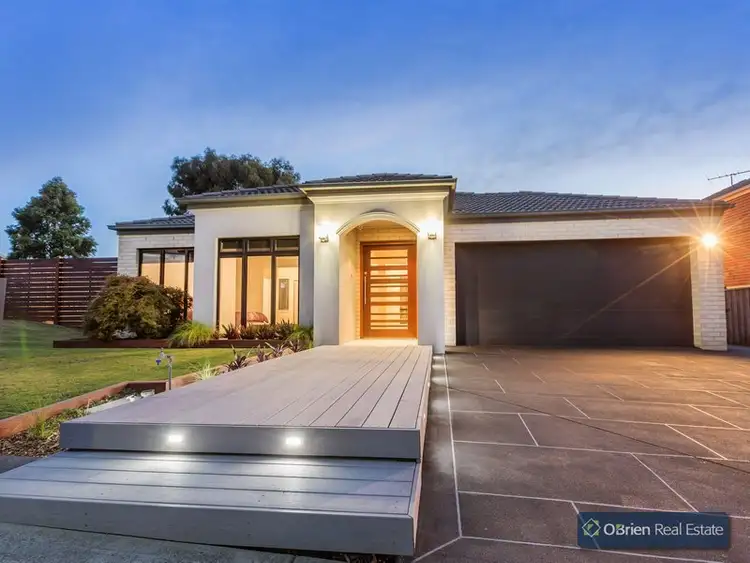 1 Findon Way, Berwick VIC 3806