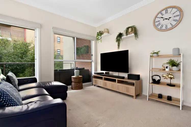 16/14-18 College Crescent, Hornsby NSW 2077