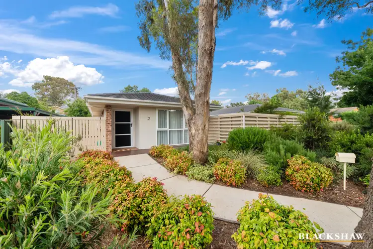 2 Blackman Crescent, Macquarie ACT 2614