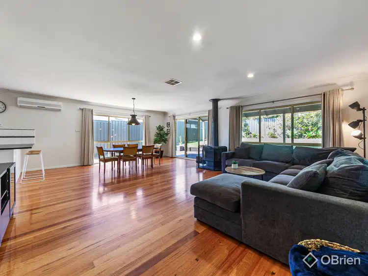 Third view of Homely house listing, 4 Tyrell Place, Berwick VIC 3806