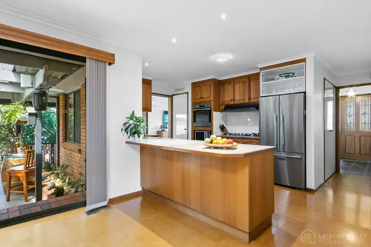 Sixth view of Homely house listing, 6 Rintoull Court, Rosedale VIC 3847
