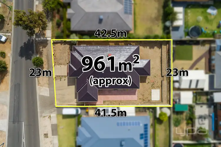 Second view of Homely house listing, 8 Scarlet Oak Avenue, Harkness VIC 3337