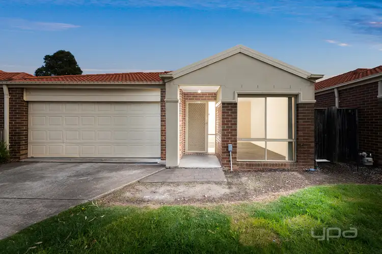 18 Sarkis Mews, Hillside VIC 3037