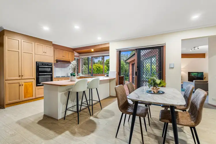 Fifth view of Homely house listing, 6 Parklea Close, Templestowe VIC 3106