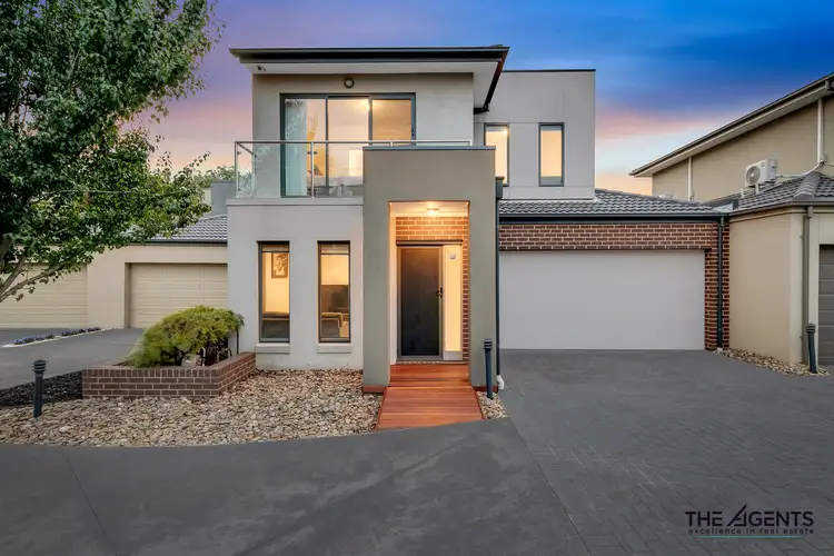 Main view of Homely townhouse listing, 1/4 Findon Court, Point Cook VIC 3030