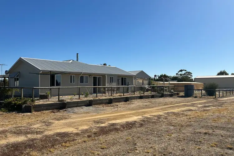 415 Deep Pool Road, Beverley WA 6304