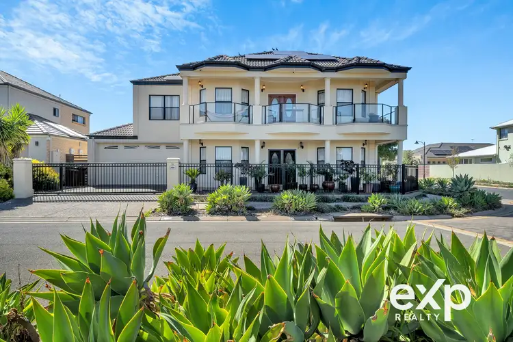 16 Pier Lane, Mawson Lakes SA 5095
