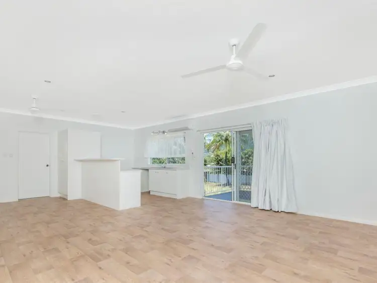 Second view of Homely unit listing, 18/24-26 Springfield Crescent, Manoora QLD 4870