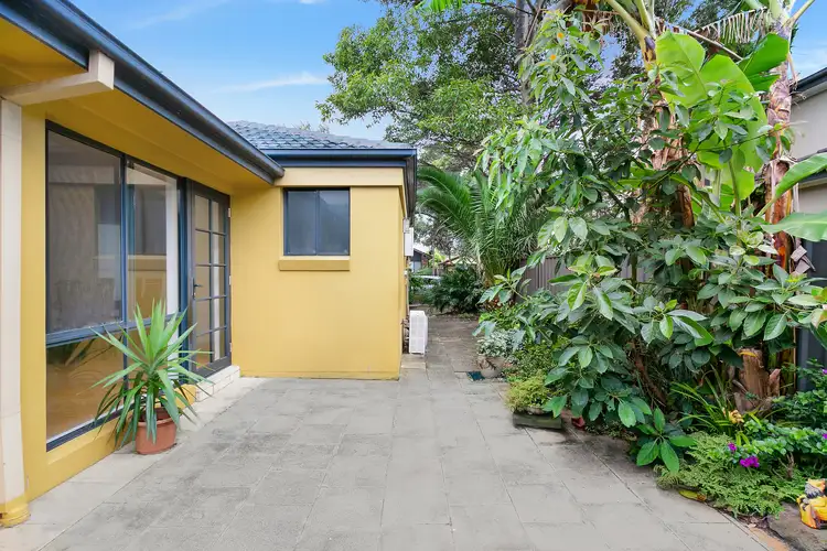 Fifth view of Homely villa listing, 2/17 Bonanza Parade, Sans Souci NSW 2219