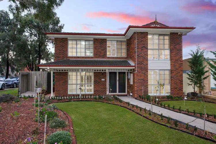16 Penlow Court, Hillside VIC 3037
