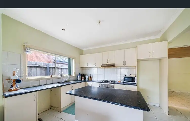 Fourth view of Homely house listing, 10 Scott Avenue, St Albans VIC 3021