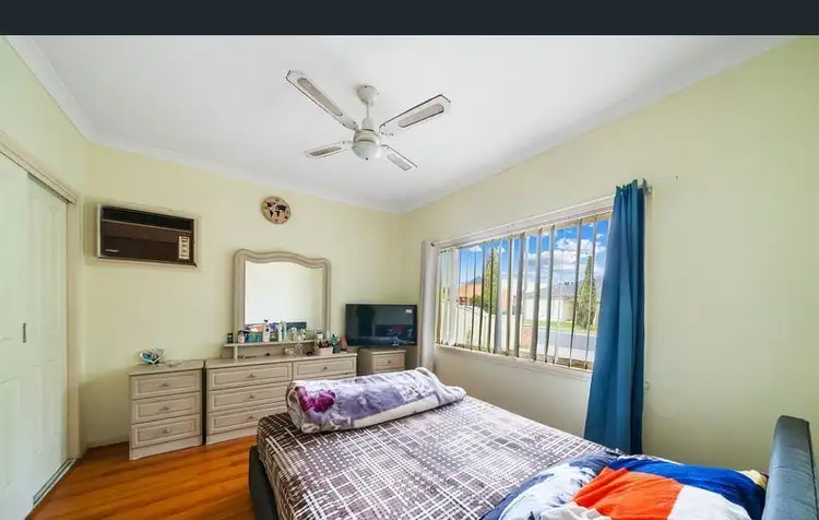 Sixth view of Homely house listing, 10 Scott Avenue, St Albans VIC 3021