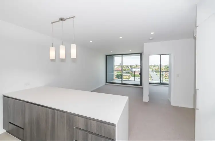 21008/300 Old Cleveland Road, Coorparoo QLD 4151