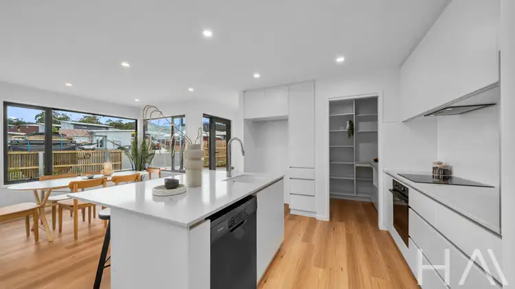 Fourth view of Homely unit listing, 1/4 Highgrove Road, Rokeby TAS 7019