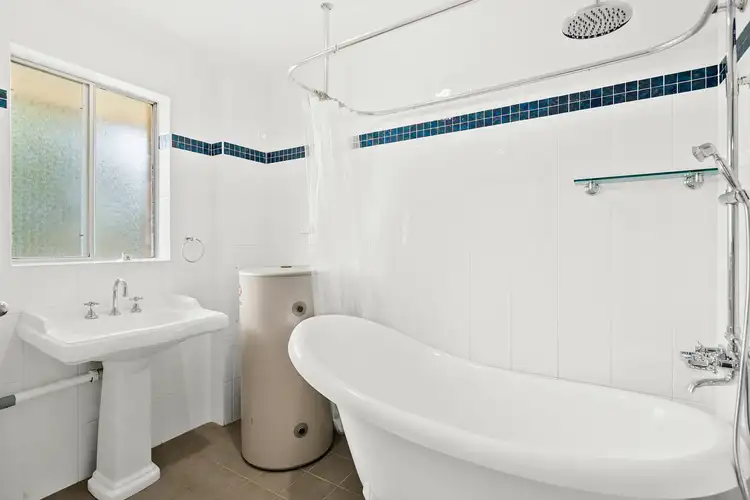 Sixth view of Homely apartment listing, 5/62 Park Road, East Corrimal NSW 2518