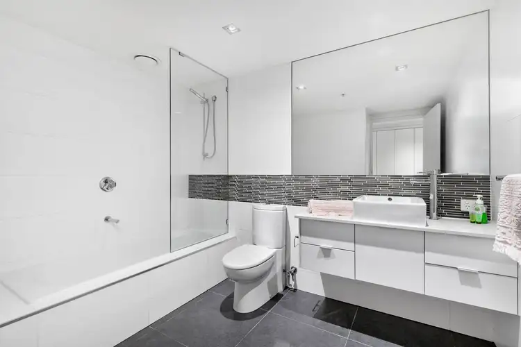 Fifth view of Homely apartment listing, 6/141 Yarra Street, Geelong VIC 3220