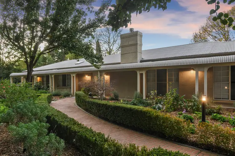 4 Yean Street, Burradoo NSW 2576