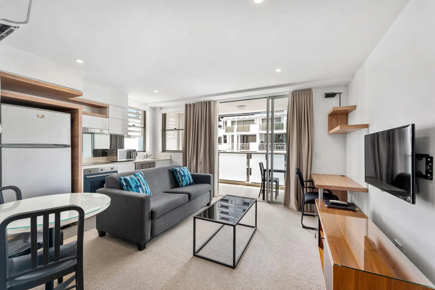 Main view of Homely apartment listing, 806/18 Merivale Street, South Brisbane QLD 4101