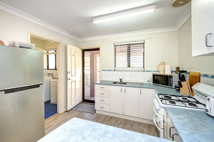 Fifth view of Homely semi-detached listing, 4/4 Davenport Way, Withers WA 6230