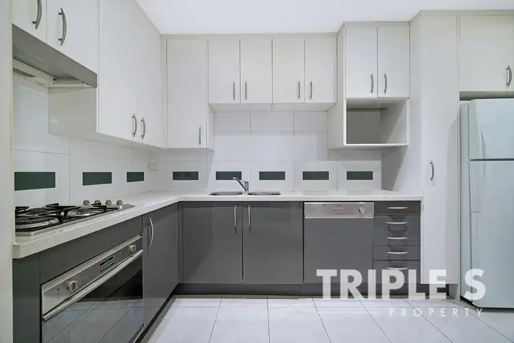 Sixth view of Homely apartment listing, 945/4 Lachlan Street, Waterloo NSW 2017