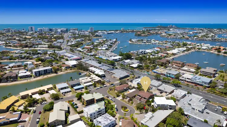 2/5 Corowa Court, Mooloolaba QLD 4557