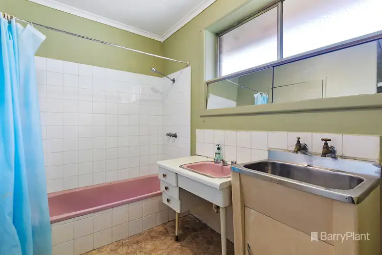 Sixth view of Homely unit listing, 2/1 Bowen Street, Ferntree Gully VIC 3156